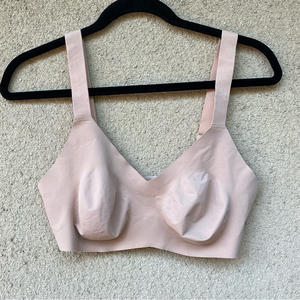 Knix bra size 6